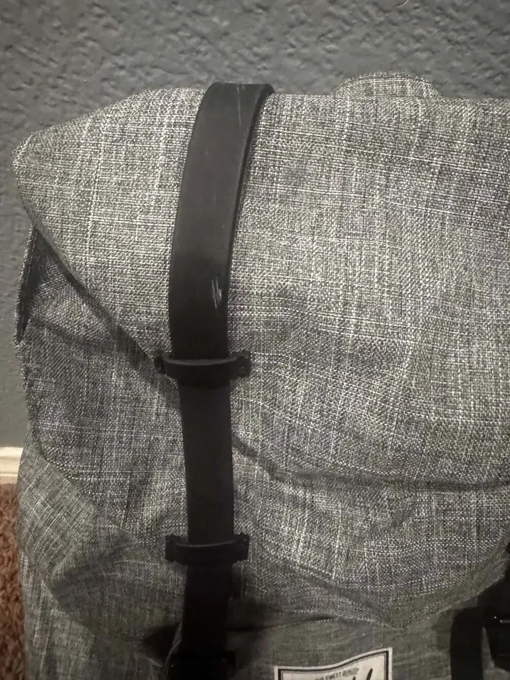 Herschel Supply Co. Retreat Backpack in Raven Crosshatch